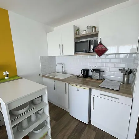 Appartement Le Lavandou, 1 pièce, 2 personnes - FR-1-308-81 Appartamento